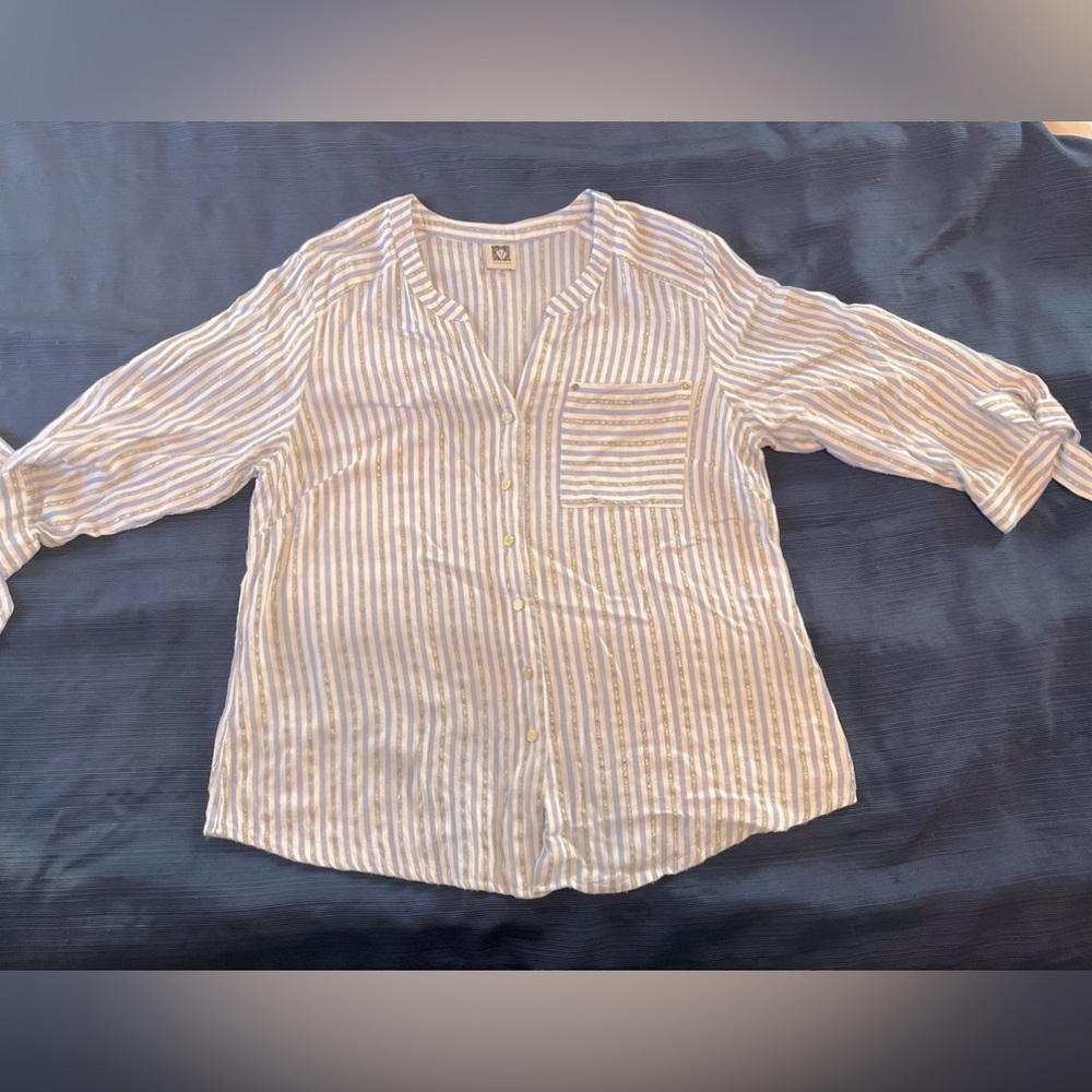 Anne Klein button down blouse.